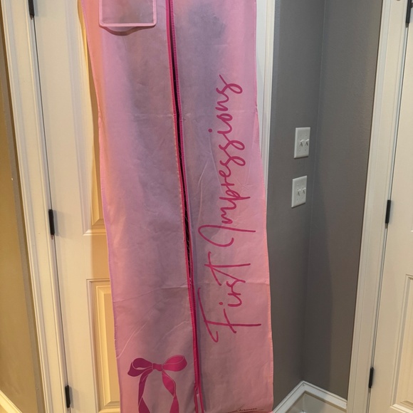 Rachel Allen  Gown/Formal   Black/silver crystals Size 2 - Picture 14 of 17